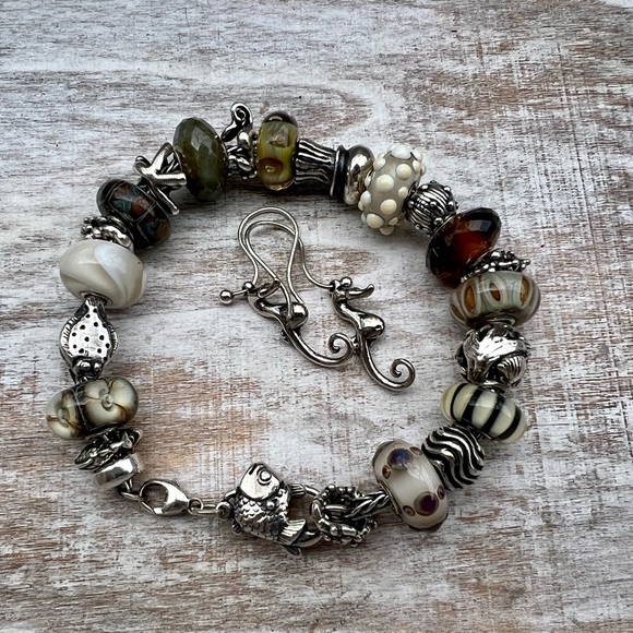 Trollbeads bracelet & Seahorse earrings. - Picture 2 of 2